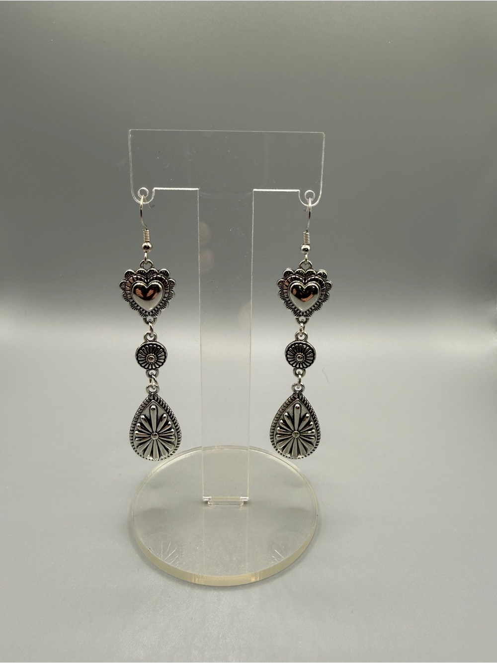Silver Tone Heart & Teardrop Dangle Earrings - Handmade #E0455C